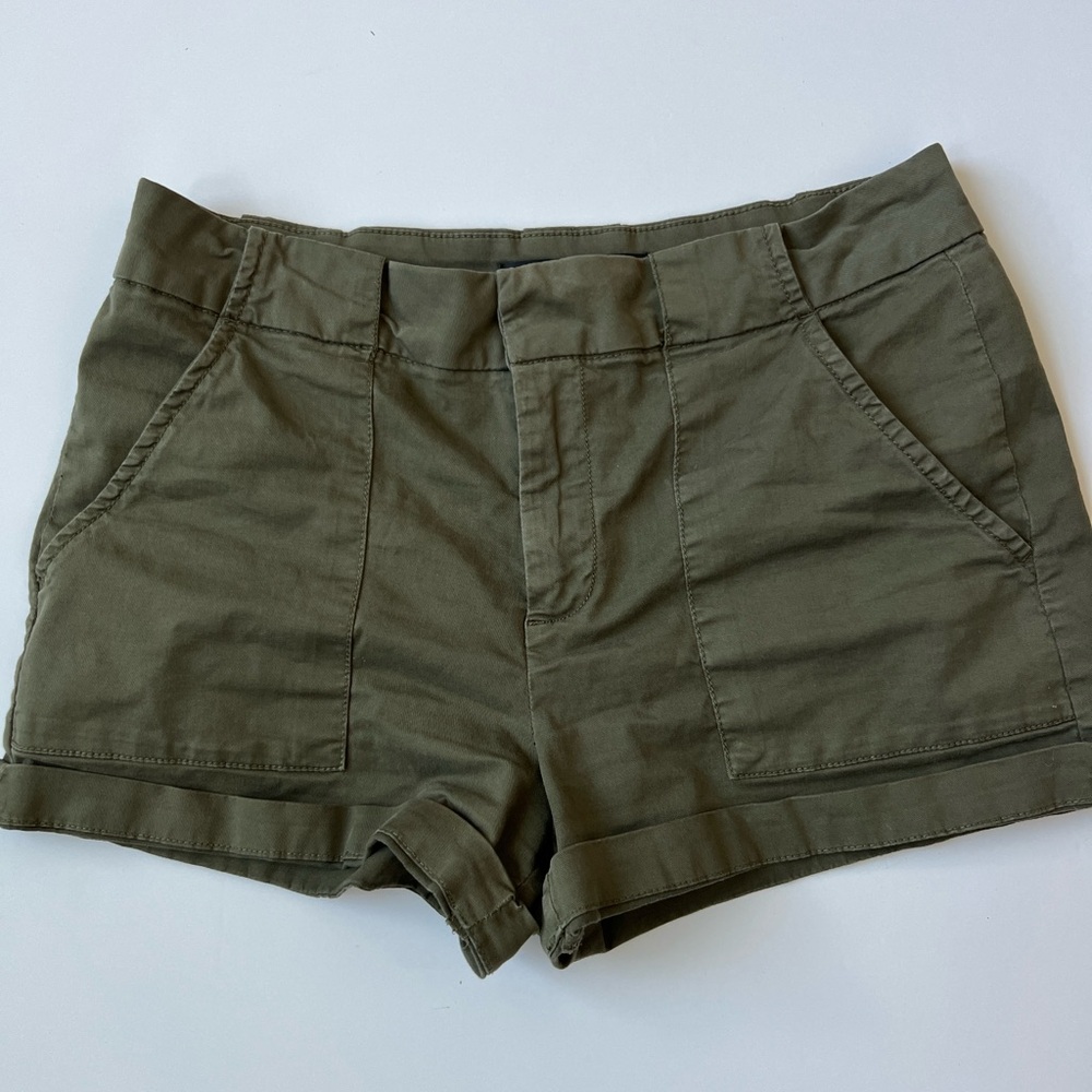 Sanctuary Olive Green Women's Casual Shorts